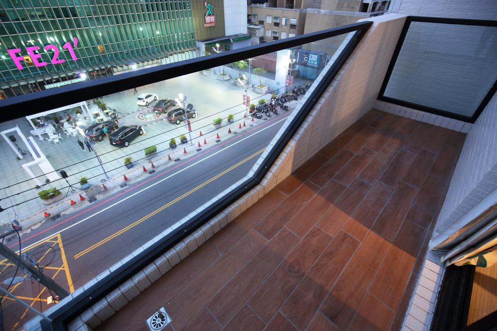 指南針民宿2178 & 工殿民宿2182 Hualien City Exterior photo